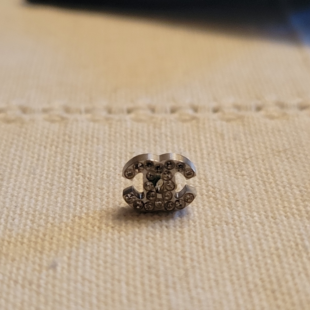 Chanel Crystal C earrings